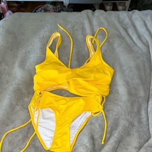 venus yellow swimsuit